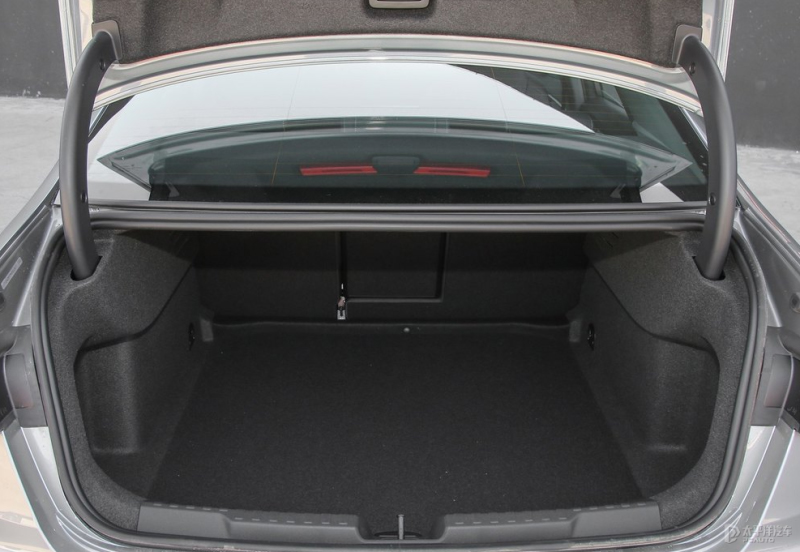 Plastic Extruder Machines of Automotive Fuel Line Production